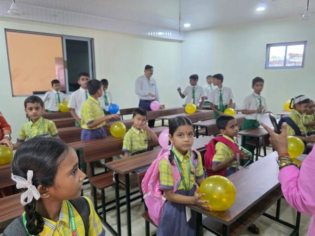New Benches for Samata Vidya Mandir, Sakinaka