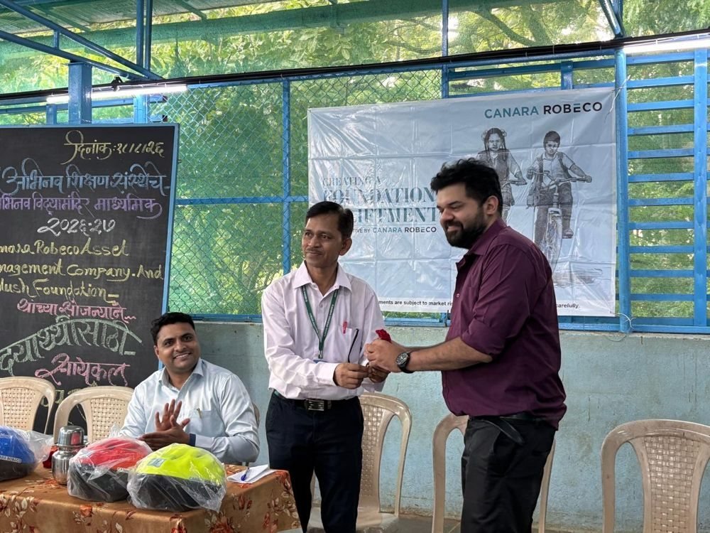 22 Bicycles and Safety Helmets for Abhinav Vidya Mandir